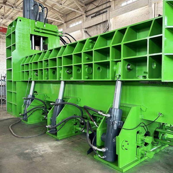 Hydraulic Heavy-Duty Scrap Baling Shear